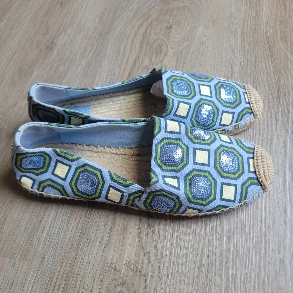 Tory Burch Women Espadrille Flats 9.5 Blue Geometric Sequin Canvas Coastal Slip